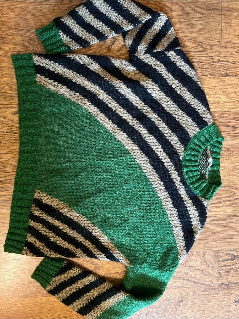 Niccolai mohair Striped Crewneck Sweater Green Black Cream abstract scandi Italy